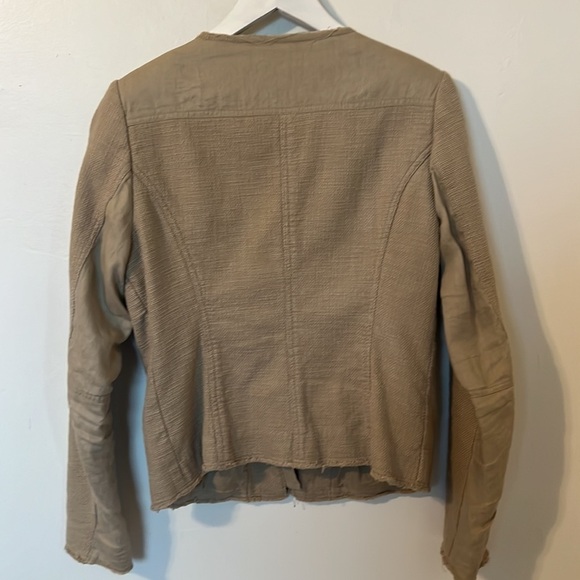 IKKS Tan Zip Up Boxy Textured Jacket with Zipper Pickets Size 42 (Large) - Picture 8 of 8